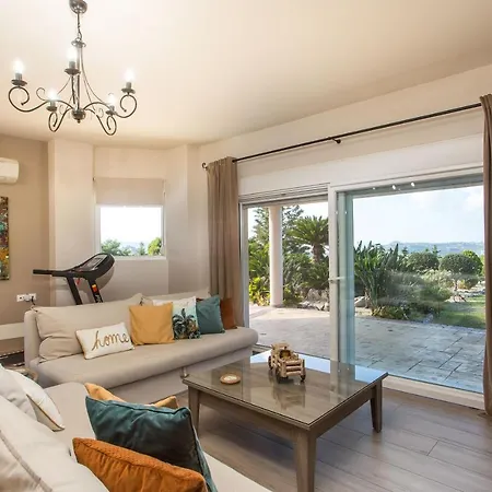 Aggelos Garden View بيت للعطل